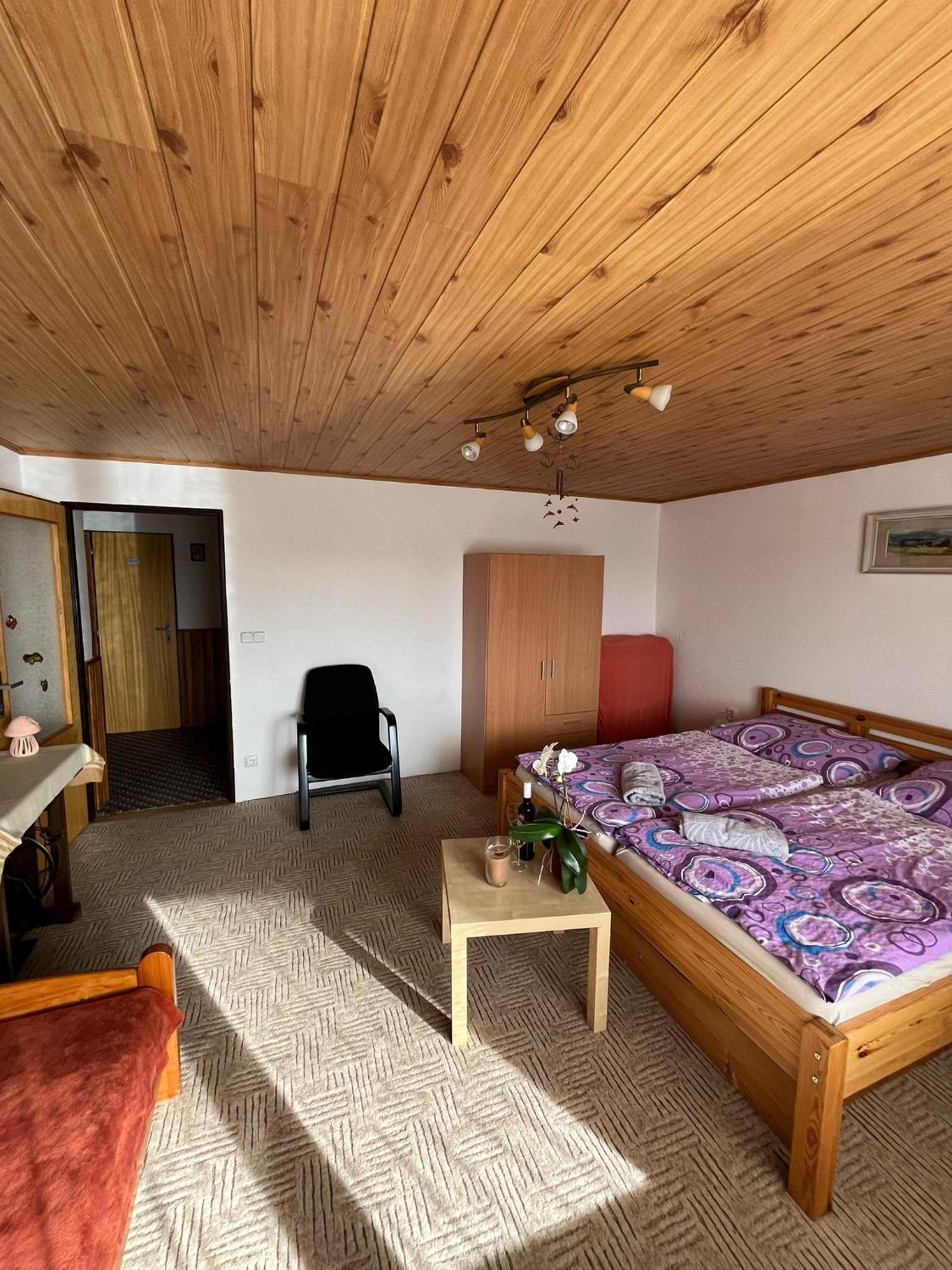 Apartmán Za kostelem Zvole Szoba fotó